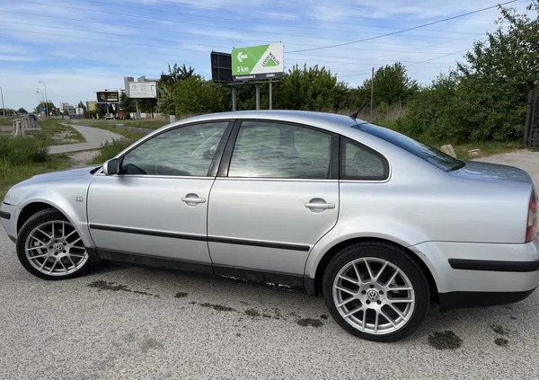 volkswagen passat Volkswagen Passat cena 11900 przebieg: 312000, rok produkcji 2001 z Warszawa